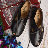 Kolapuri Centre Men's Ethnic Occasual Black Jutti shoe