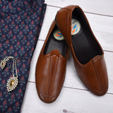 Kolapuri Centre Men's Ethnic Occasual Brown Jutti shoe